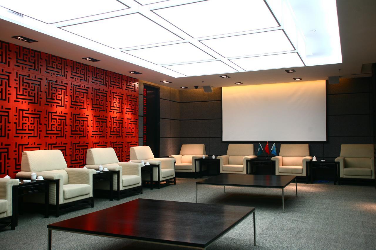 Xinjiang Yema International Clubhouse Hotel Urumqi Exterior photo